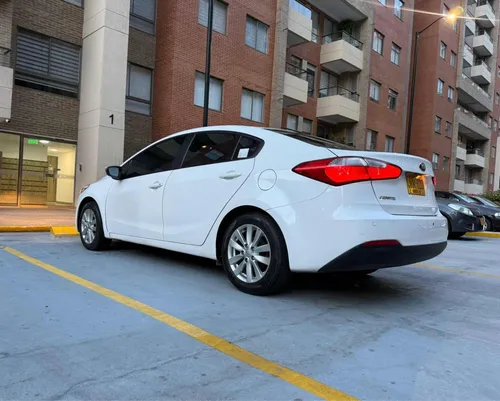 Kia CERATO PRO 1.6l