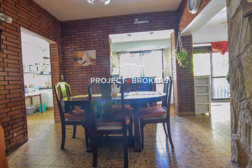 Casa En Venta En Castelar