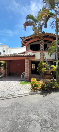 Casa Condomínio Fechado 2 Quartos 