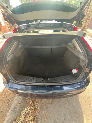 Ford Focus 2 2.0 Ghia Mt