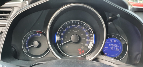 Imagen 10 de 10 de Honda Fit 1.5 Fun Estandar 5 Marchas Gris 2017
