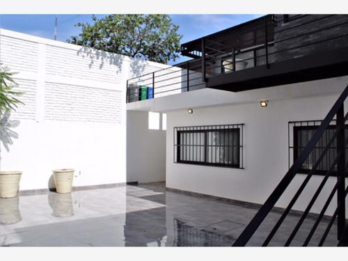 Imagen 5 de 12 de Oficina Comercial En Venta Jardines De Irapuato