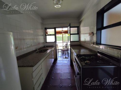 Imagen 5 de 12 de Venta - Casa En Venado Ii