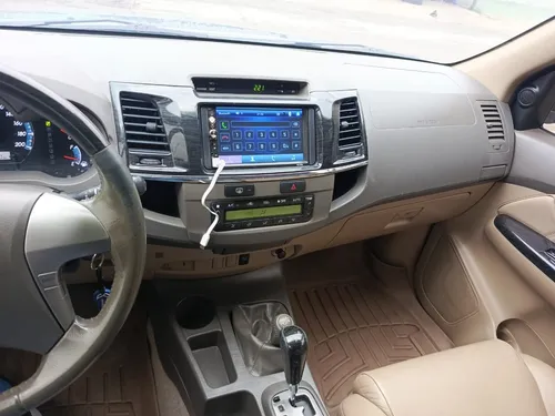 Toyota Fortuner 2012 4x4