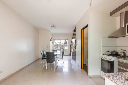Imagen 3 de 13 de Exclente Duplex -muy Luminoso - Santo Tome, Monte Castro