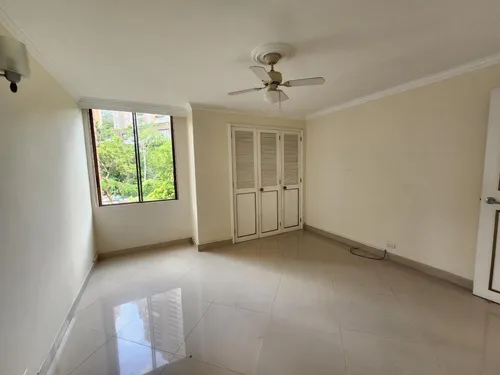 Apartamento En Venta En El Poblado. Cod V12034
