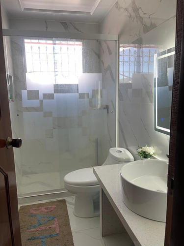 Casa En Venta Valencia, Prebo Urb. Sabana Larga, Remodelada Con Anexo (mer)