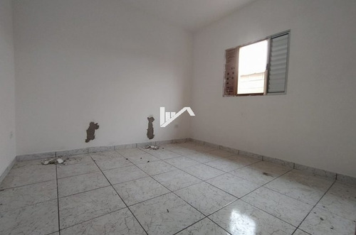 Imagem 8 de 14 de Casa Com Piscina No Lado Serra Passando Financiamento