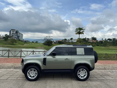 Land Rover Defender S90 2021