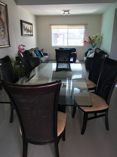 Imagen 5 de 14 de Casa De Dos Pisos Con Alberca, 3 Recamaras Y 5 Baños.