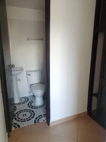Apartamento En Venta En Rincon Del Bosque. Cod V12658