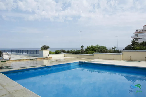 Vendo O Alquilo Apartamento 3 Dormitorios En Primera Línea En Penínsulta, Punta Del Este