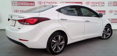 Imagen 5 de 15 de Hyundai Elantra 2015 1.8 Limited Tech At