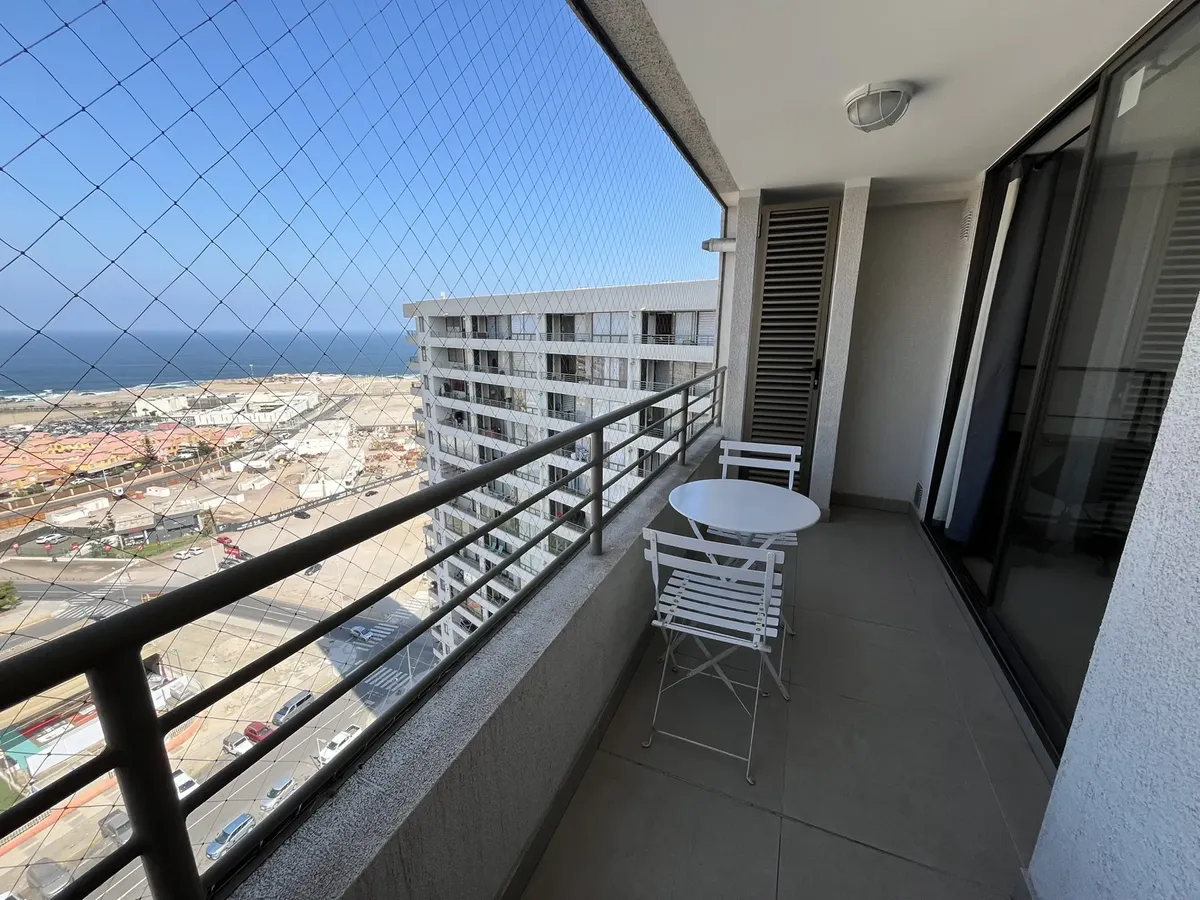 Imagen 4 de 18 de Departamento En Arriendo En Condominio Faro Norte