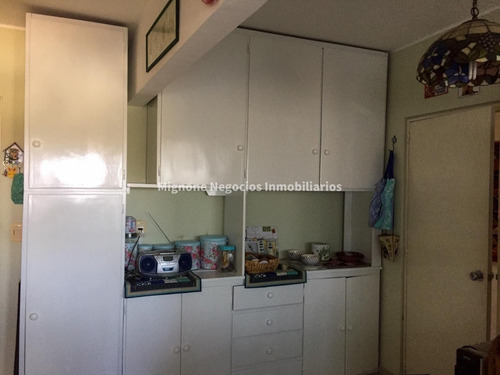 Apartamento En General Flores