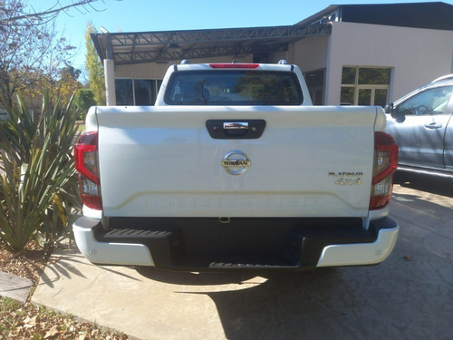 Imagen 7 de 25 de Nissan Frontier 2023 2.3bt Platinum 4x4 At L22