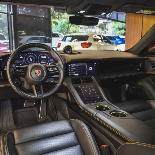 Porsche Taycan Turbo 2020