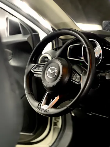 Mazda 2 Grand Touring Lx Sedan 2024 1.5