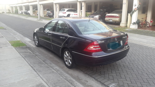 Imagen 5 de 9 de Mercedes Benz C230 Europa