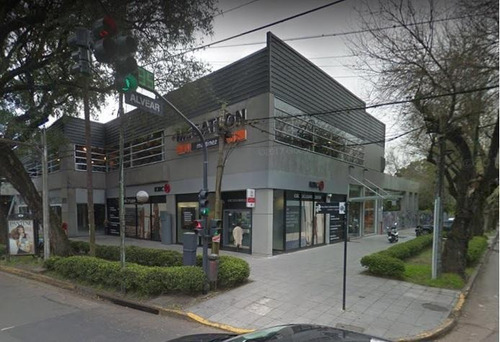 Imagen 2 de 2 de Excelente Local En Av. Libertador Y Alvear.