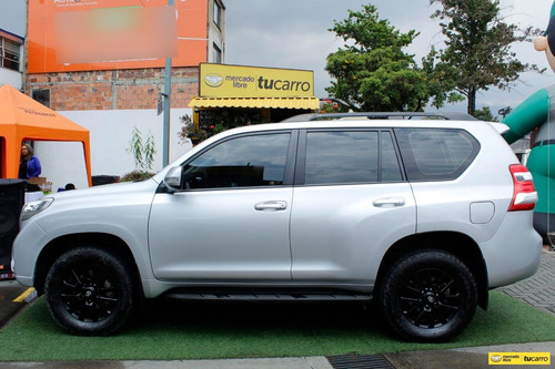 Imagen 5 de 25 de Toyota Prado Tx-l