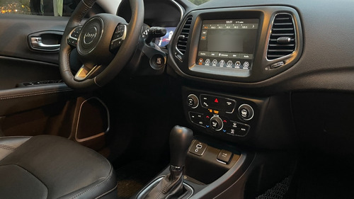 Imagen 21 de 25 de Jeep Compass Longitud