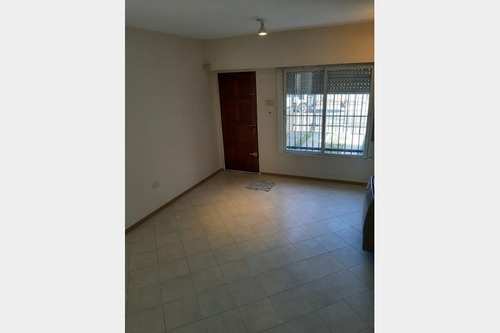Imagen 3 de 11 de Duplex En Venta En Moron