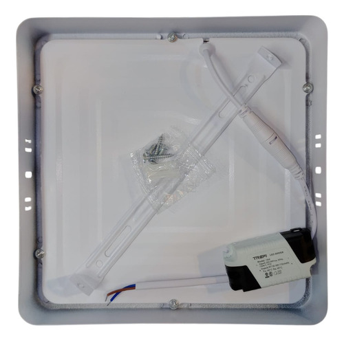 Plafón Led Cuadrado 18w Luz Fría De Aplicar Trefi Blanco