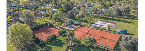 Casa En Venta En Altos De Campo Grande. Venta Con Renta