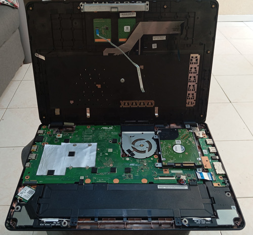 Refacciones Para Laptop Asus X505b Con Cargador Original (Usado)