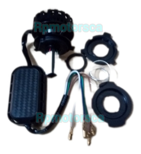 Imagen 2 de 3 de Bombillo Led M4 Con Ventilador