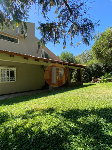 | Venta | Casa-quinta, 2 Dorm, Abasto, La Plata