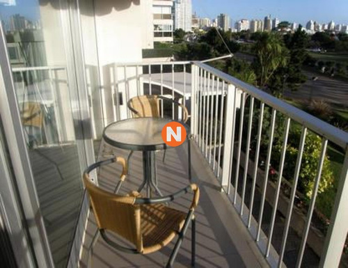 Apartamento En Venta Y Alquiler, Mansa, Punta Del Este, 2 Dormitorios.- Ref: 5653