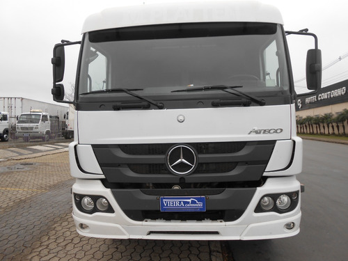 Imagem 4 de 12 de M. Benz 3030 4 Eixos