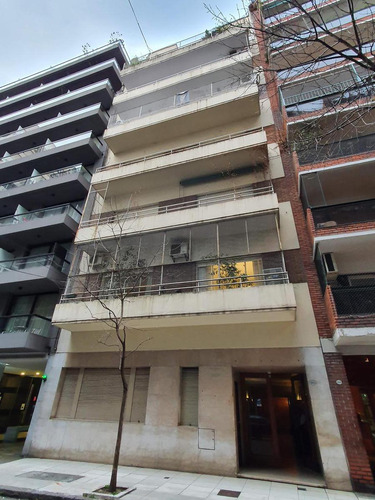 P. De Melo Y Callao - Impecable Semipiso Venta