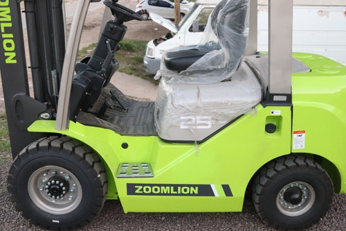 Imagen 4 de 15 de Autoelevador Zoomlion