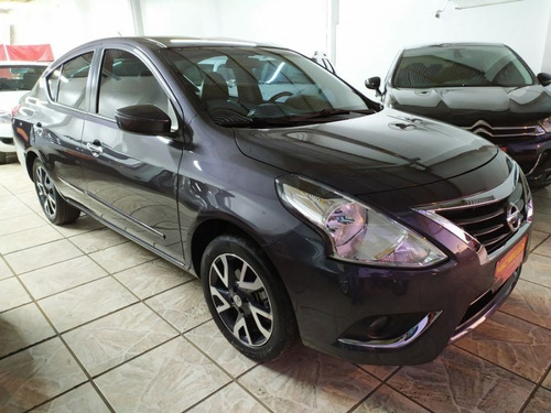 Nissan Versa Unique 1.6 2016 40.000km