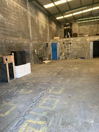 Imagen 2 de 7 de Renta De Bodega