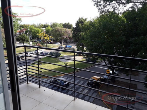 Excelente Monoambiente Con Balcon!