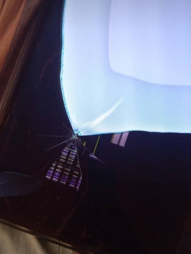 Imagen 3 de 9 de Samsung Smart Tv Serie 7500 Usado Para Repuesto.