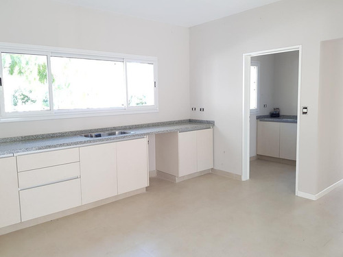 Imagen 25 de 30 de Casa En Venta A Estrenar 3 Dorm. Las Orquideas