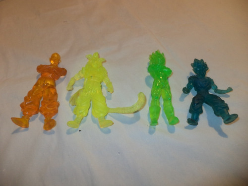 4 Figuras Dragon Ball (Usado)