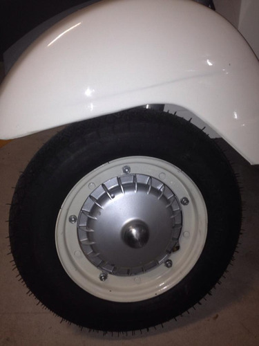 Vespa Branca Px200 1986 Restaurada