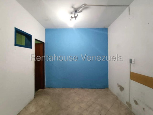 En Alquiler Local Comercial En El Limón Av Caracas #25-20859 Rm