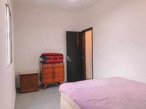 Imagem 3 de 13 de Casa Com 2 Quartos E 2 Banheiros, No Litoral Sul. Itanhaém