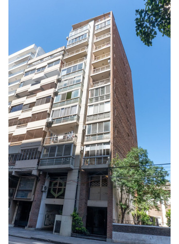 Dto 2 Dormitorios En Barrio Lourdes Con Cochera