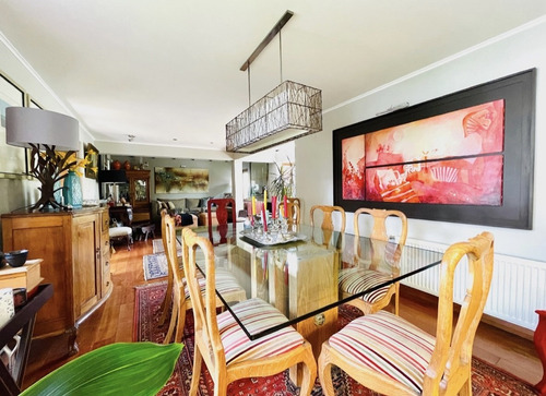 Casa En Venta De 4 Dorm. En Vitacura
