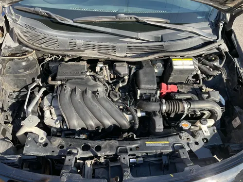 Nissan Versa 1.6 Advance Mt