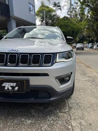 Jeep Compass 2.4 4x2 Sport