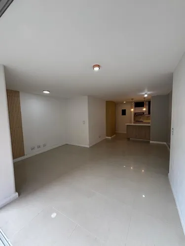 Se Vende Súper Cómodo Apartamento En Envigado Cumbres
